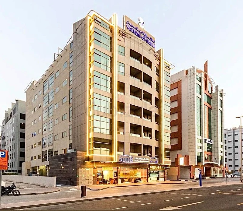 AED  997  Monthly